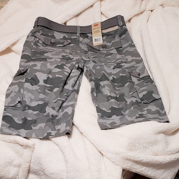 Levi's gray camo ripstop cargo shorts 18reg 29W - Picture 4 of 6